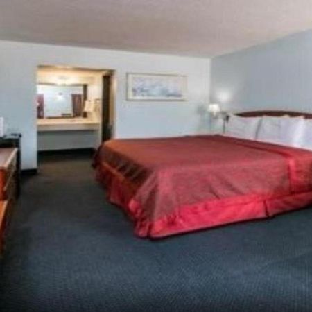 Oyo Hotel Muskogee Near Creek Nation Casino - Hwy 64 Esterno foto
